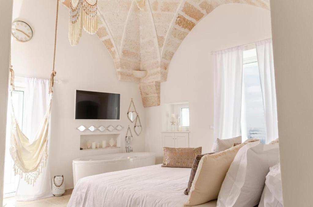 Savelletri Apulia Charming Suites - Casa Rossa Suite Perla E Suite Corallo מראה חיצוני תמונה