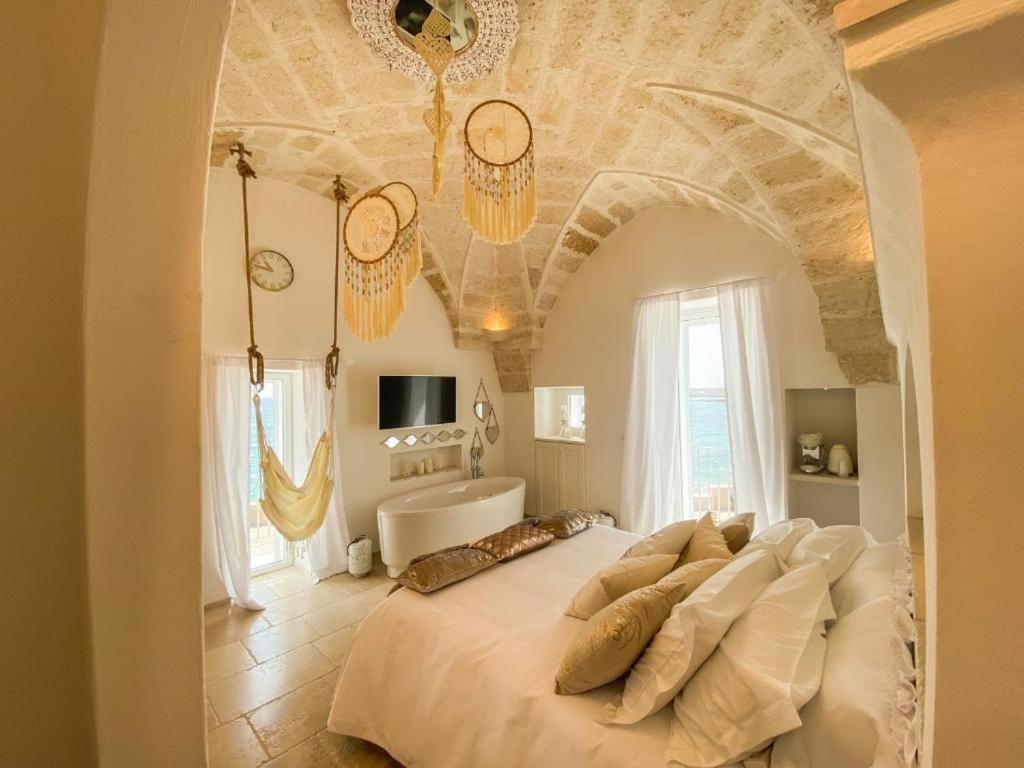 Savelletri Apulia Charming Suites - Casa Rossa Suite Perla E Suite Corallo מראה חיצוני תמונה